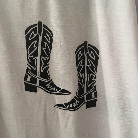 5XL White Graphic Short Sleeve Tee - Picture 2 of 9